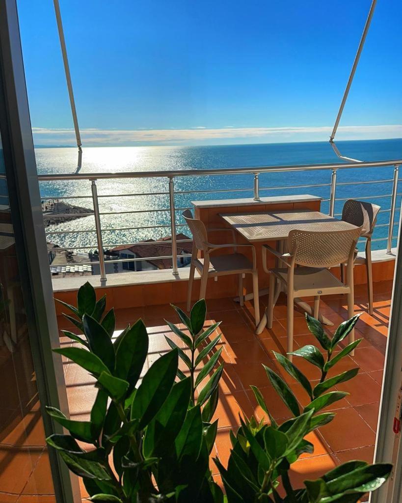 Nova Sea View Apartments Durres Exterior photo